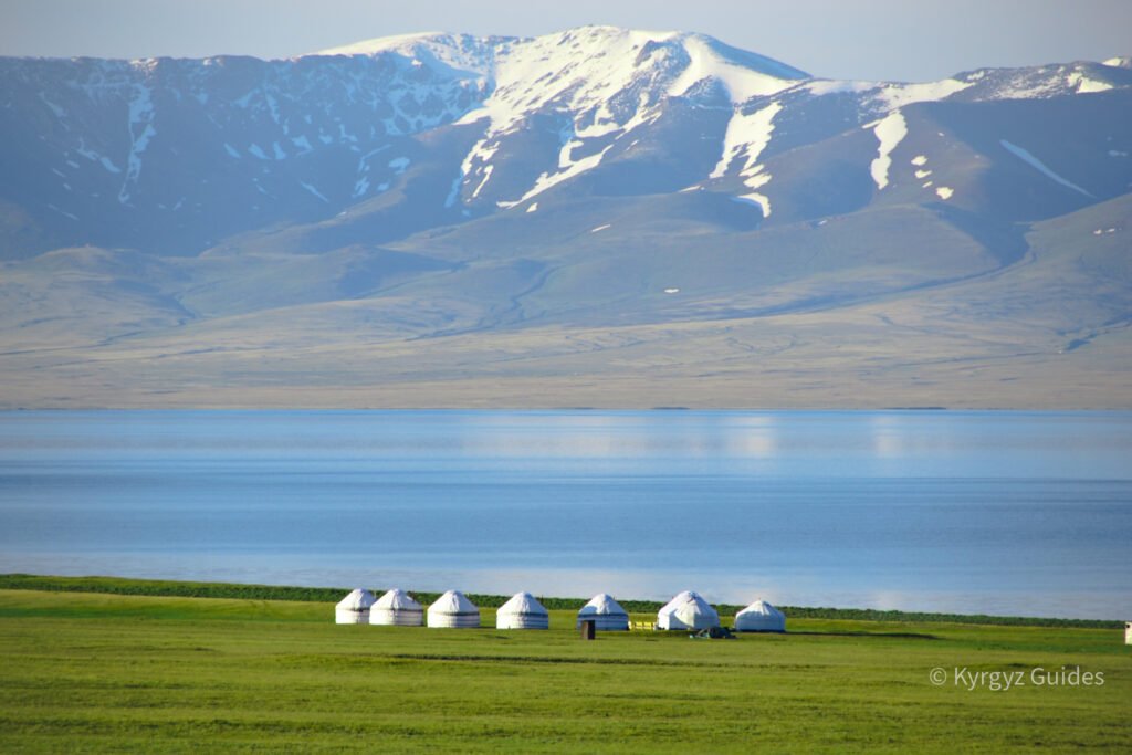 Song Kol lake Tour